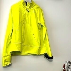 Men’s bright yellow, under armor size xl, zip up, longsleeve,  all season gear